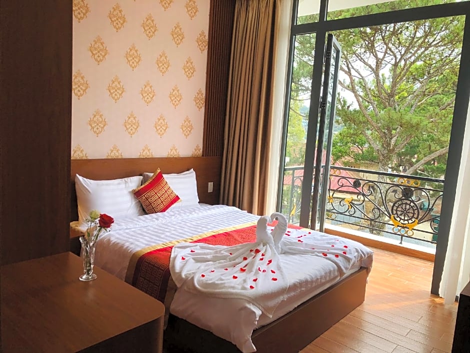 Thư Lê Hotel Đà Lạt