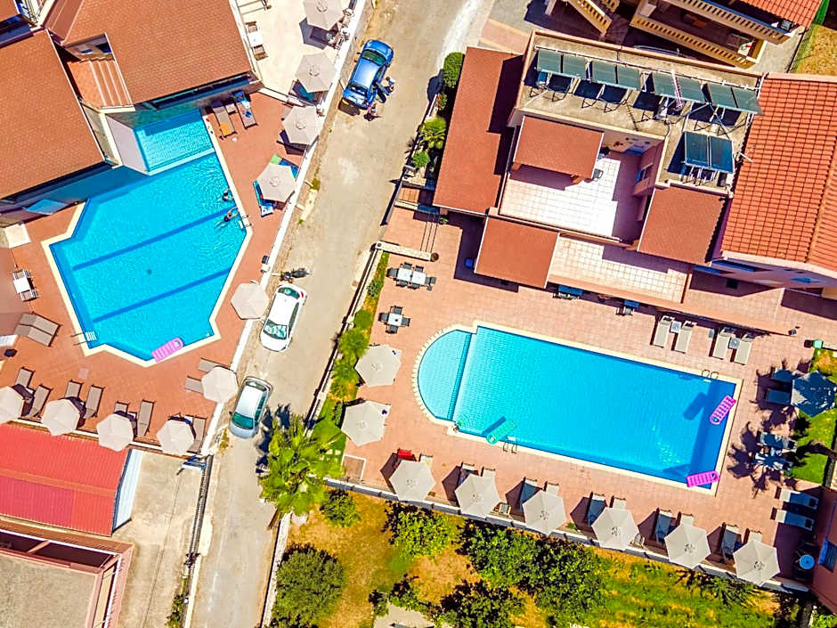 Theos Holidays Apartments