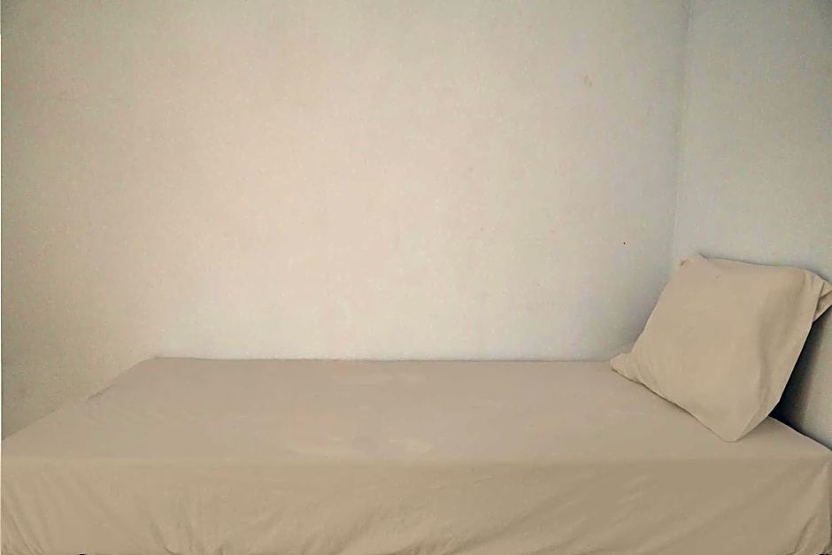 OYO Life 92918 Rumah Kost Arrahma Syariah