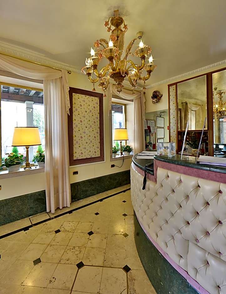 Hotel Arlecchino