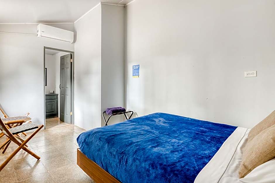 Slumber Party Tamarindo