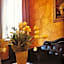 Pope's Suites