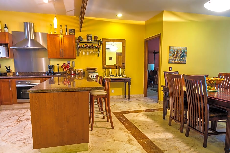 Paseo del Sol Condohotel by Bric