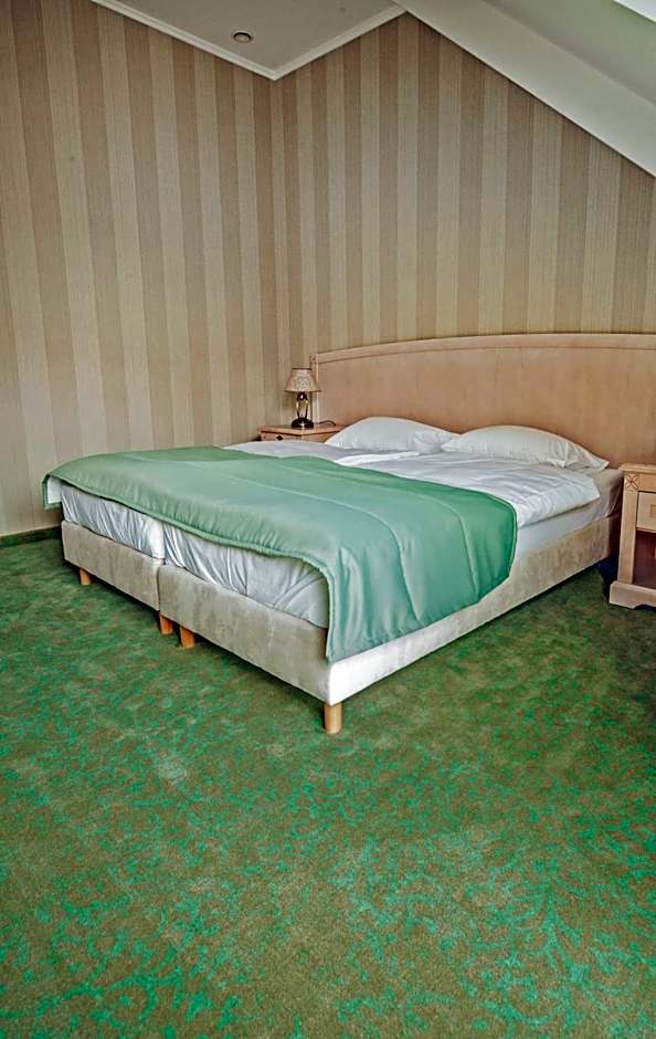 Dworek nad Rozlewiskiem