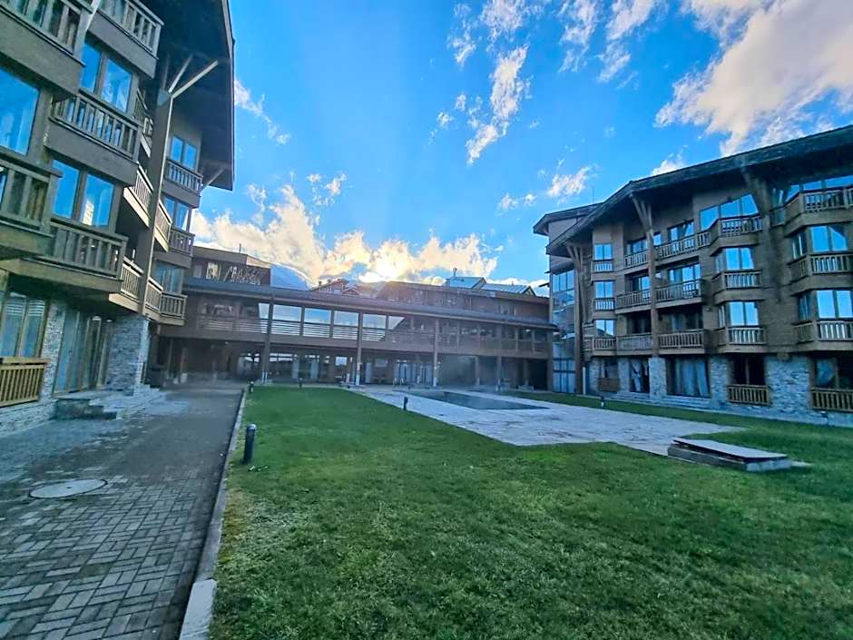 Pirin Golf Hotel Private Studios