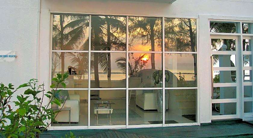 Planktons Beach Hotel