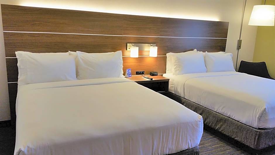 Holiday Inn Express Hotel & Suites Charleston - North By IHG