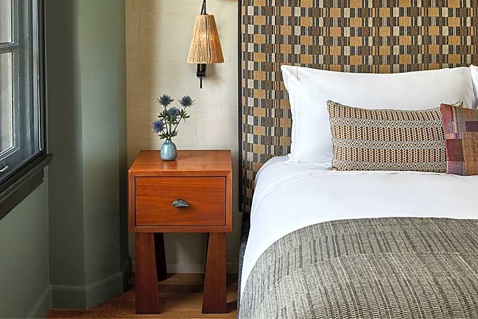 Downtown Los Angeles Proper Hotel, a Member of Design Hotels