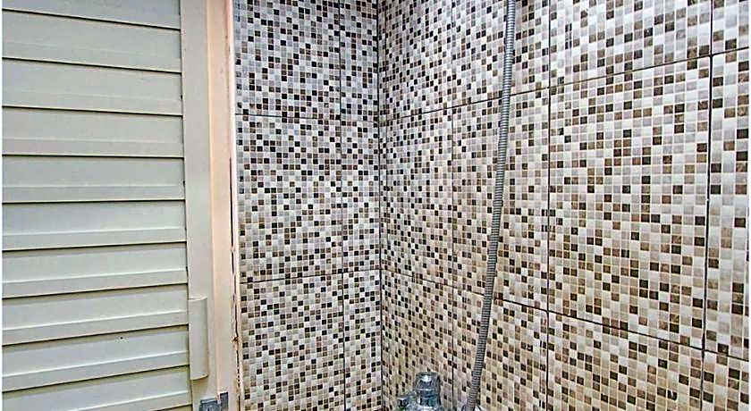 Urbanview Hotel FiFFa Kauman Malang