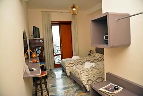 Twin Room with Balcony