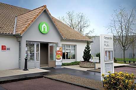 Campanile Lyon Est - Aeroport Saint Exupery