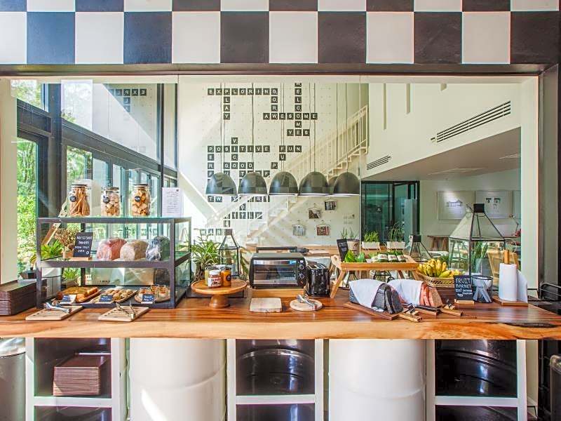 Blu Monkey Hub And Hotel Phuket