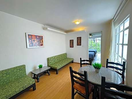 Double One-bedroom Apartment with two double beds