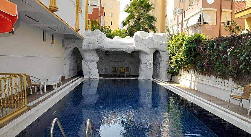 PERLO HOTEL CİTY