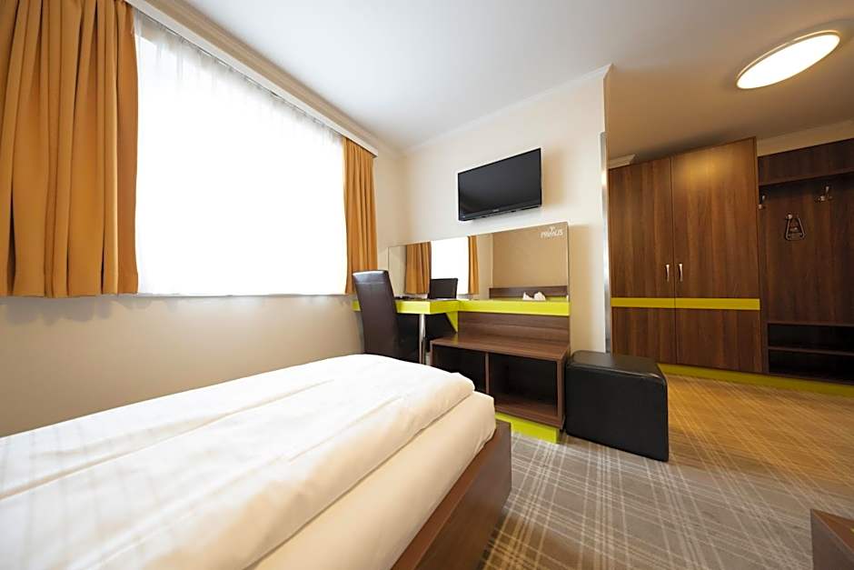 Primus Hotel & Apartments