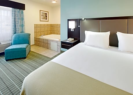 1 King Bed Standard Jetted Tub