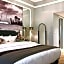 Le Bristol Hotel