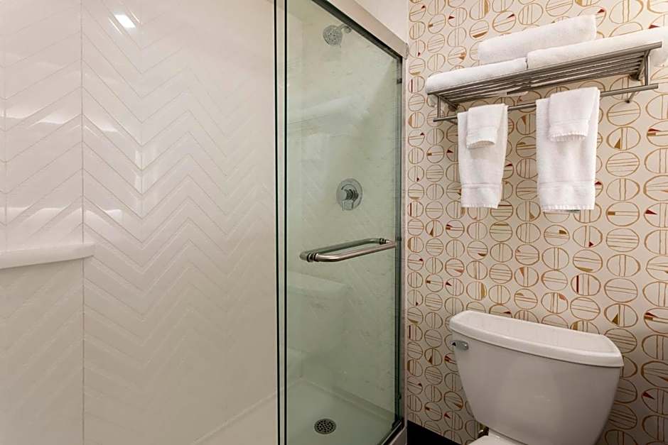 Holiday Inn Marquette by IHG