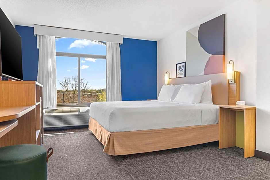 Spark By Hilton Charlotte Tyvola I-77