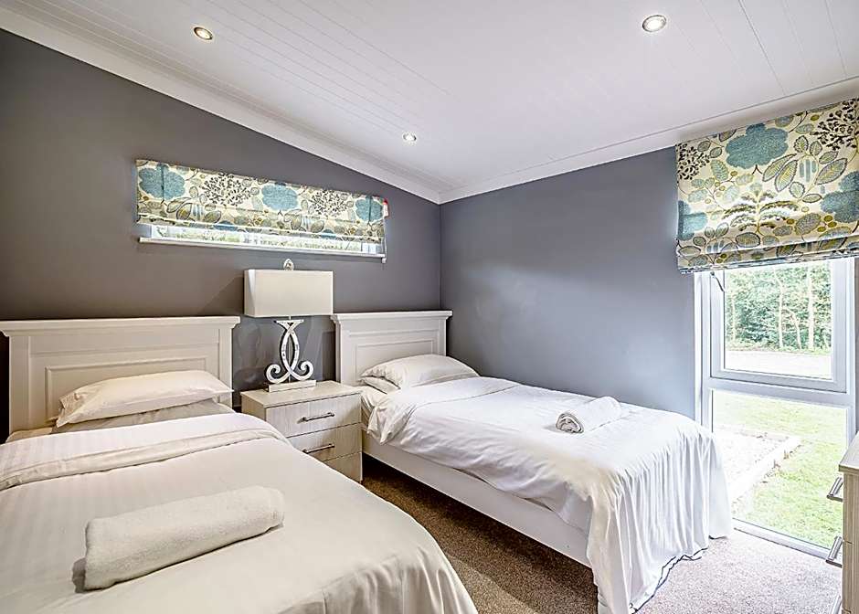 Ladera Retreat Lodges