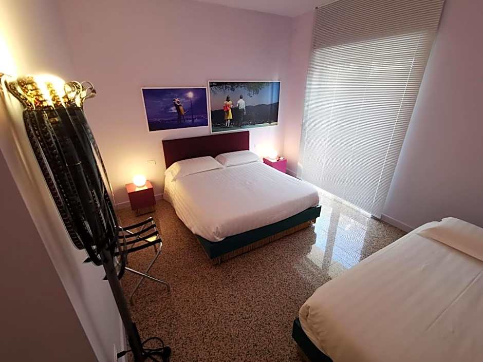 Red Carpet rooms