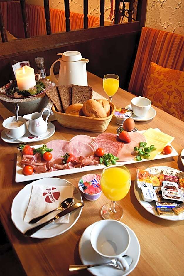 Hotel-Restaurant Kerzan´s – Dortmund, OH