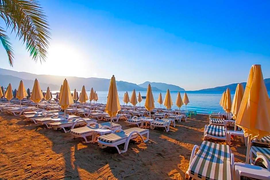 Aurasia Design Hotel