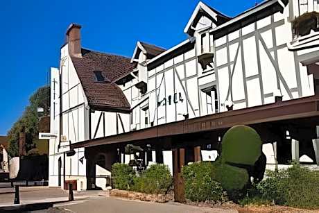 Hob Le Cheval Blanc - Marne la Vallee