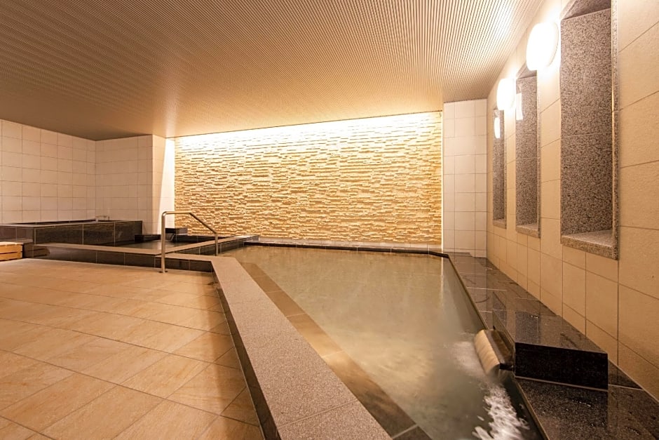 Karaksa Hotel Grande Shin-Osaka Tower