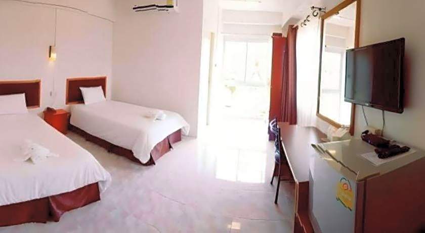 Hotel De Ratt Phuket