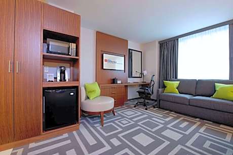 Junior Suite with Terrace and one king bed