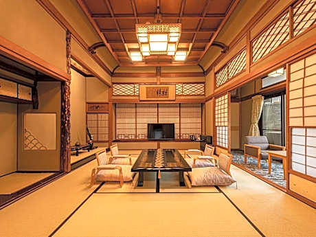 Family Room with Tatami Area