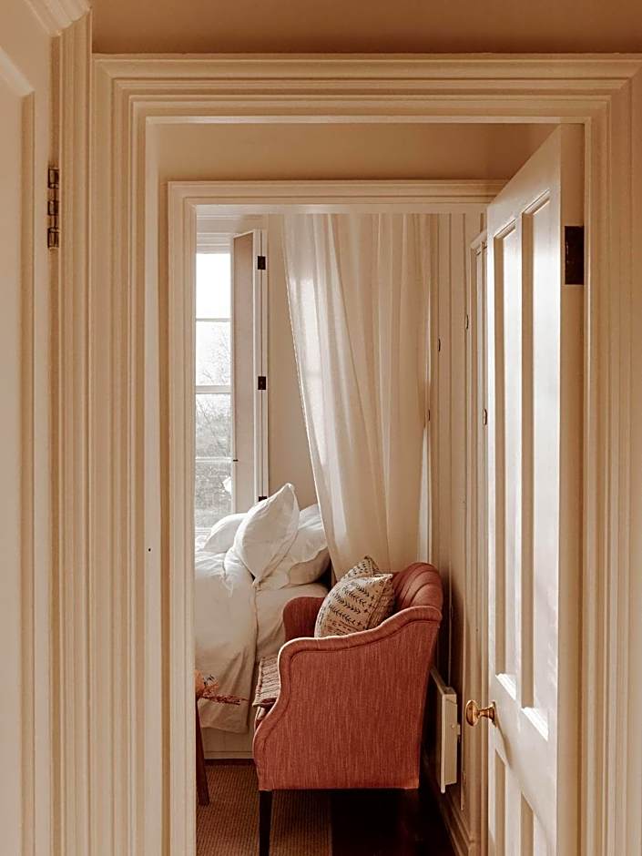 No 1 by GuestHouse, York