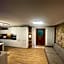 SnowLake Suite & Apartment