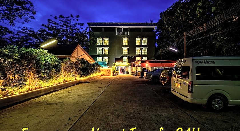 Nai Yang Place - Phuket Airport