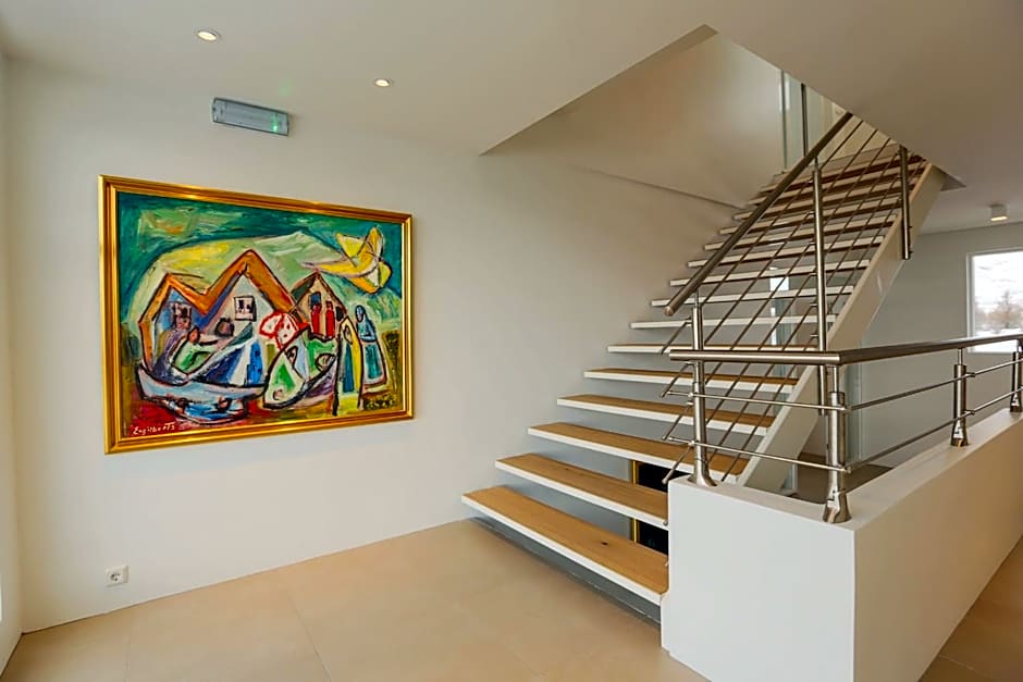 Apt. Hotel Hjalteyri