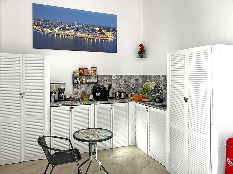 Bed and Breakfast Station