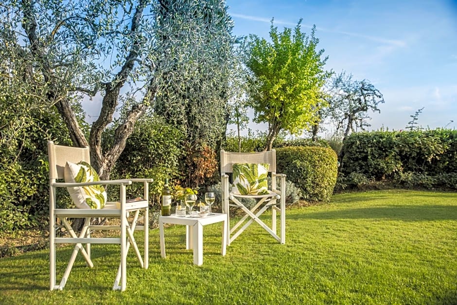 Relais Santa Chiara Hotel