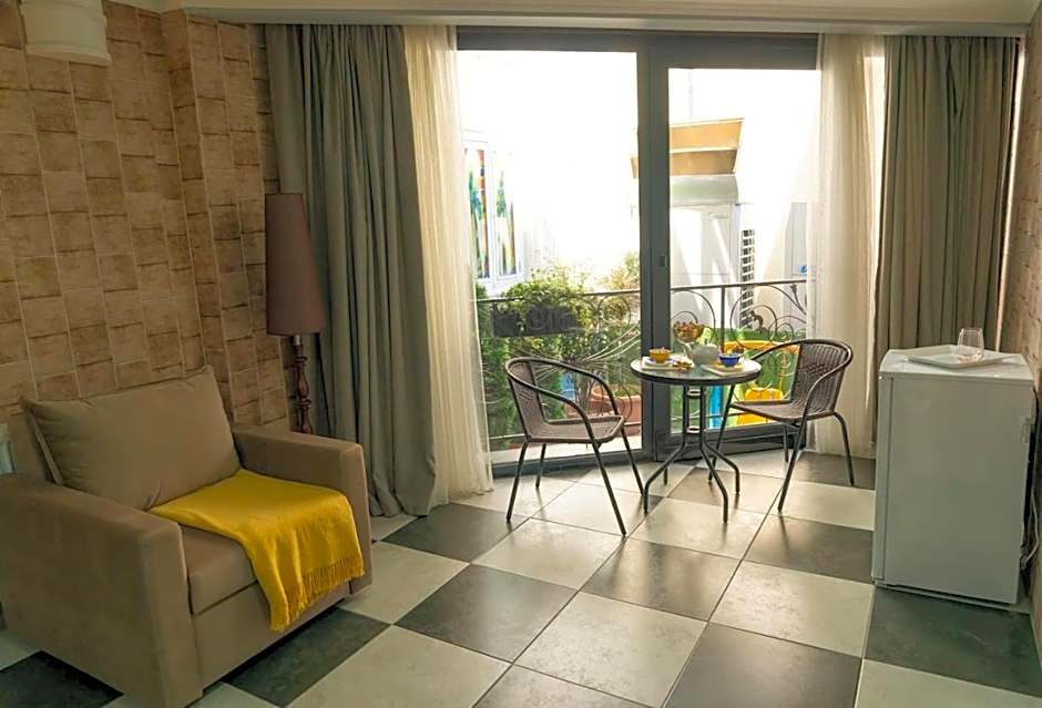 Batumi West Hotel