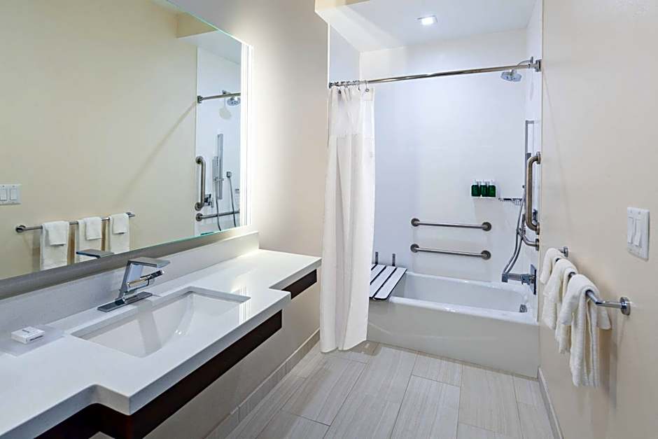 SpringHill Suites by Marriott Escondido Downtown