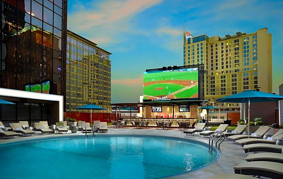 Omni Charlotte Hotel