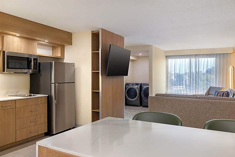Homewood Suites by Hilton Tulsa South Medical District