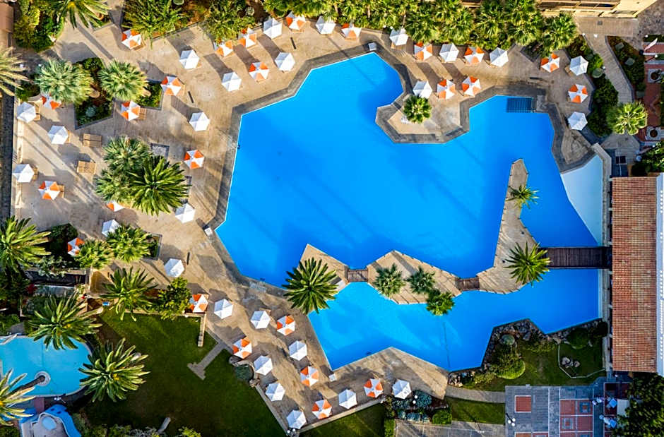 Aquila Rithymna Beach