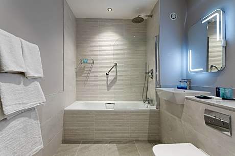Executive Double or Twin Room (2 Twin Beds)