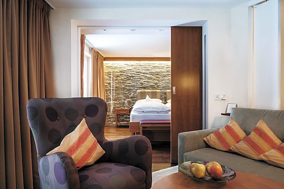 Heimspitze - Alpenhotel SKI-IN & Wirtshaus