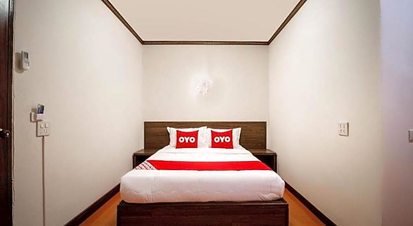 OYO 836 PK Residence