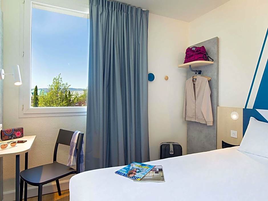 ibis budget Valence Nord Plateau des Couleures
