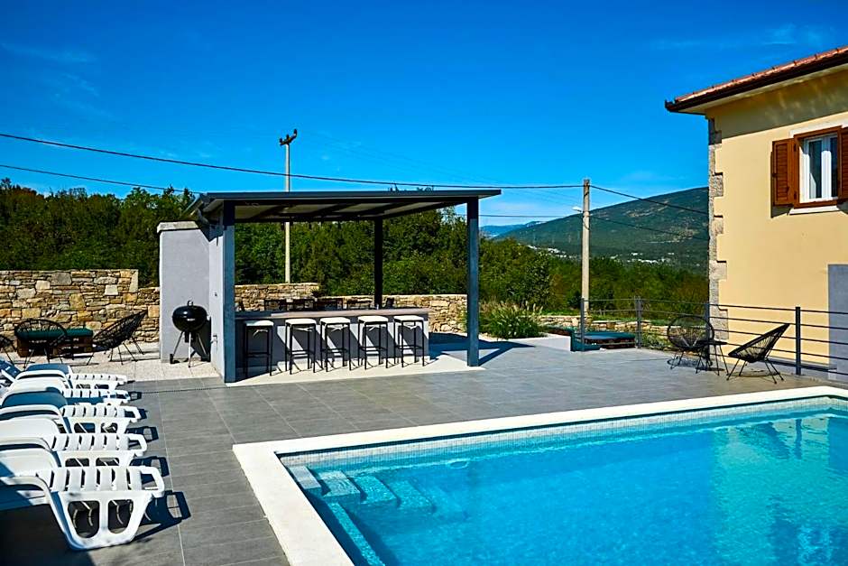 Villa Telma in Kostrčani - Haus für 8-10 Personen