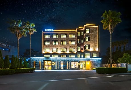 Jeju Bricks Hotel