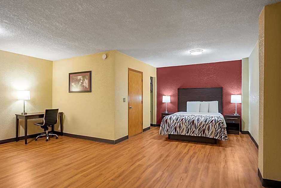 Red Roof Inn Des Moines